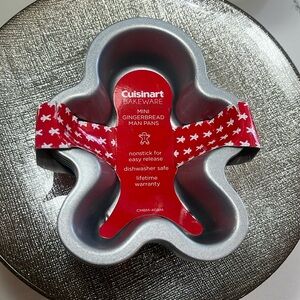 CUISINART Gingerbread Man Mini Pans Set Of 4